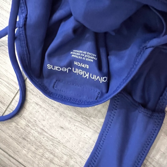 Navy body Calvin Klein 😇 - Picture 2 of 7